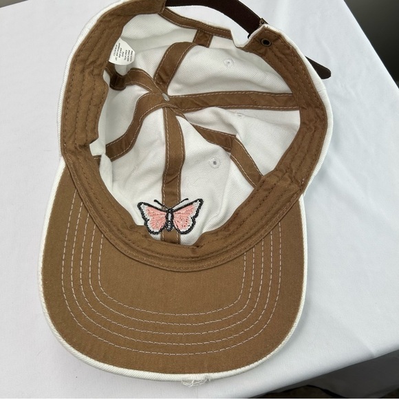 Butterfly embroidered white baseball‎ cap - Picture 5 of 5